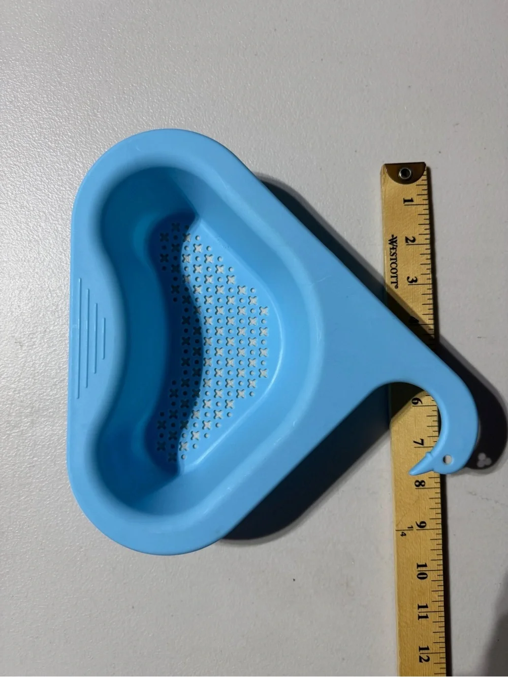 BN Blue swan-shaped kitchen sink drain basket Plastic